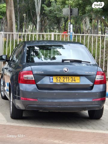 סקודה אוקטביה