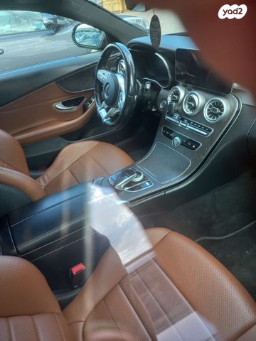 מודעת רכב מרצדס-בנץ C-class