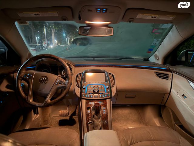 מודעת רכב ביואיק לה-קרוס