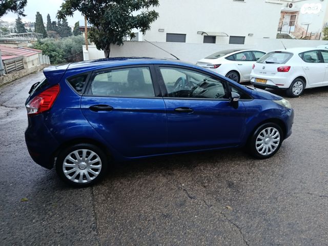 מודעת רכב פורד פיאסטה