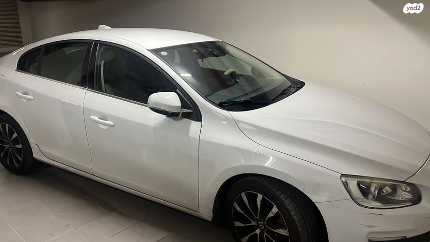 וולוו S60
