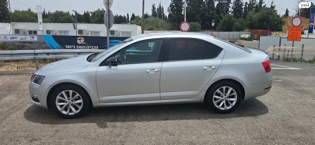 סקודה אוקטביה 