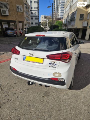מודעת רכב יונדאי i20