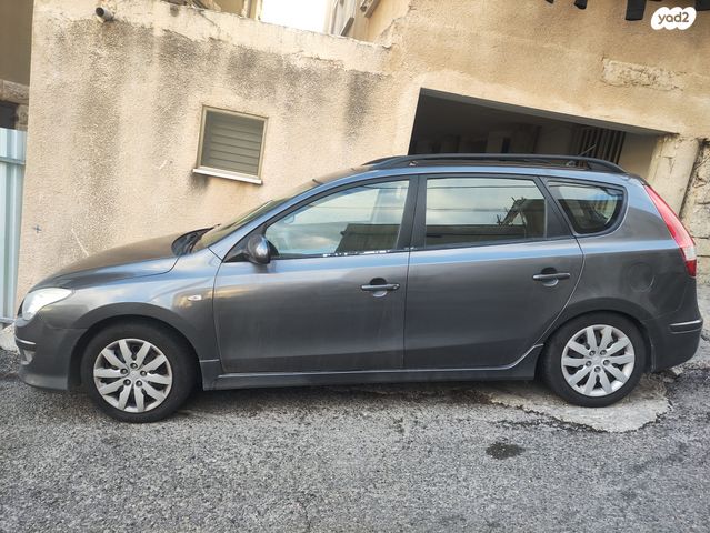 יונדאי i30