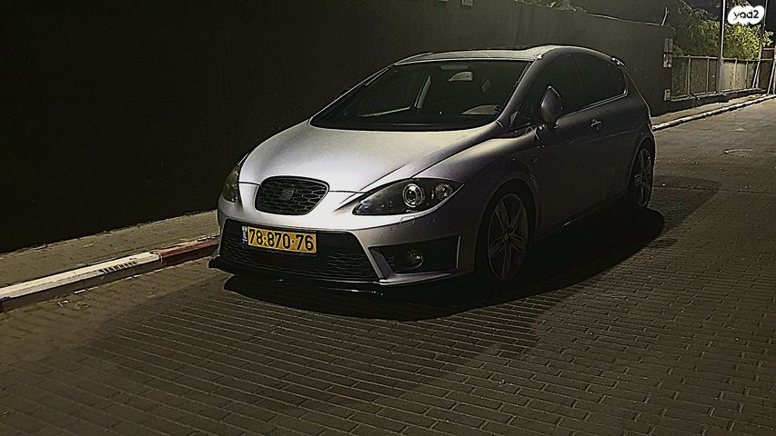 מודעת רכב סיאט לאון