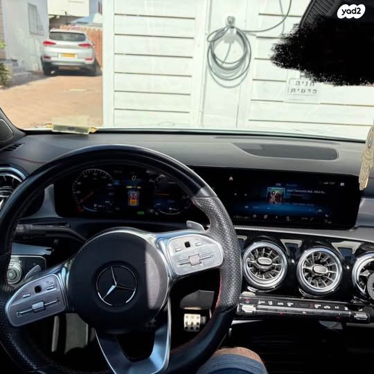 מרצדס-בנץ CLA