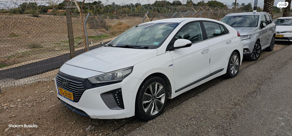 יונדאי איוניק