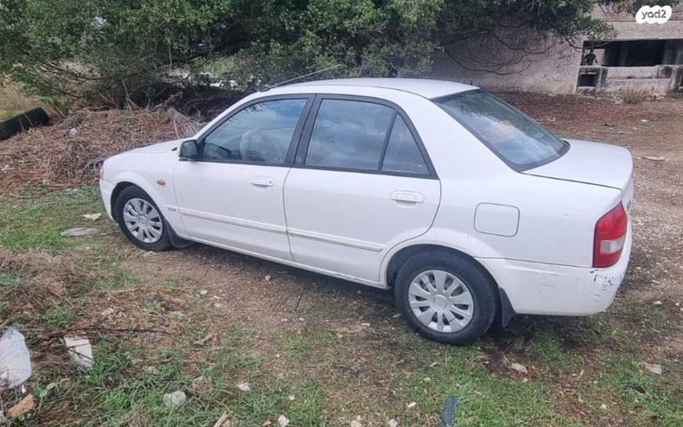 מודעת רכב מאזדה 323