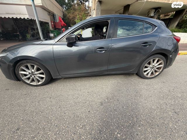 מאזדה 3