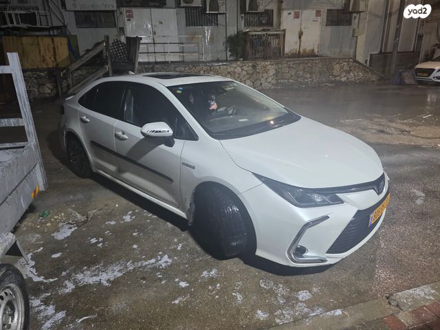 מודעת רכב טויוטה קורולה