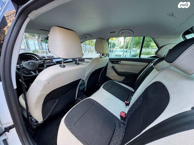 סקודה פאביה