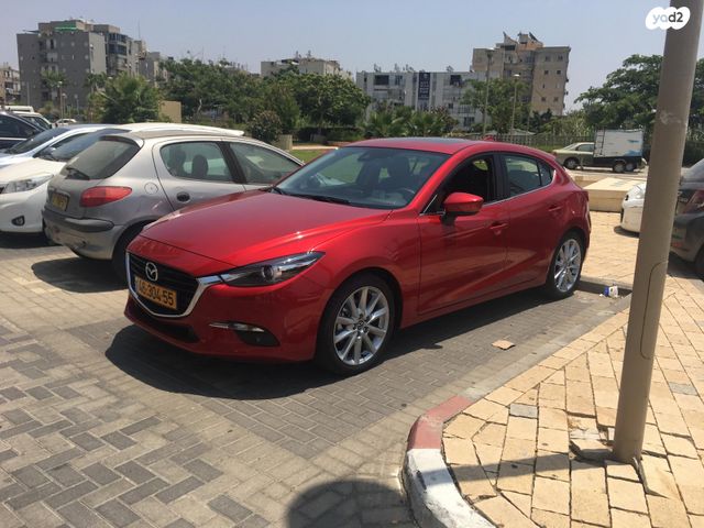מאזדה 3