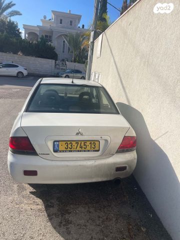 מיצובישי לנסר