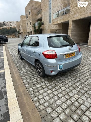 טויוטה אוריס