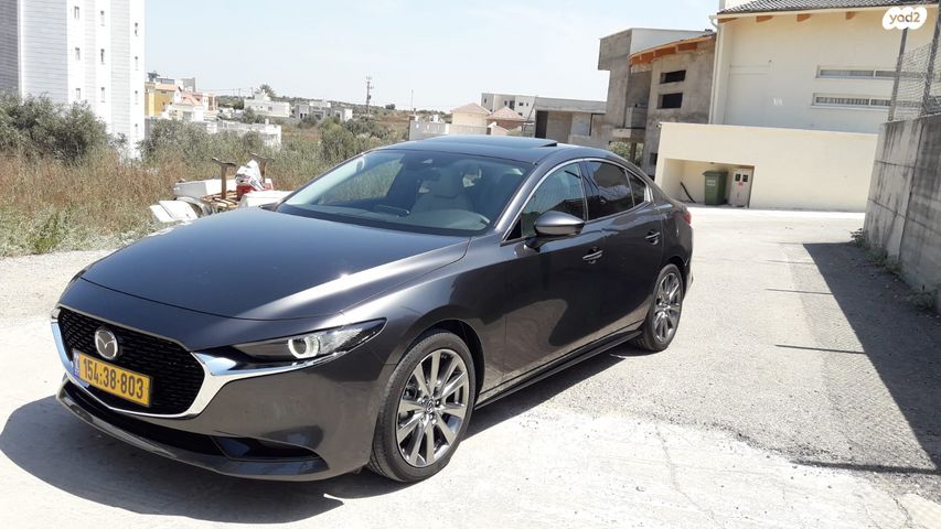 מאזדה 3
