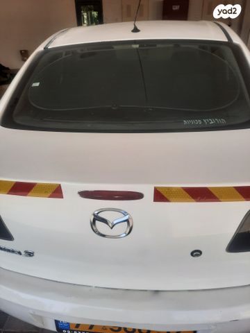 מודעת רכב מאזדה 3