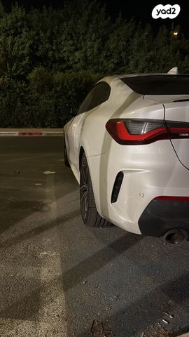 מודעת רכב ב מ וו סדרה 4