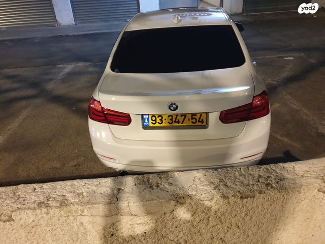 מודעת רכב ב מ וו סדרה 3