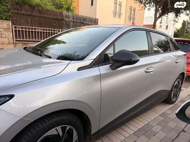 מודעת רכב אם ג'י MG4