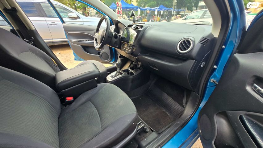 מודעת רכב מיצובישי אטראז'