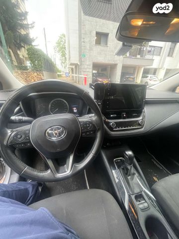 טויוטה קורולה