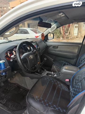 טויוטה היילקס