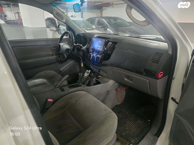 טויוטה היילקס ויגו