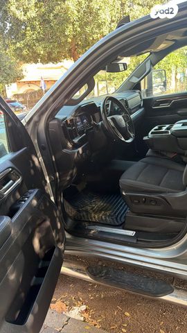 שברולט סילברדו