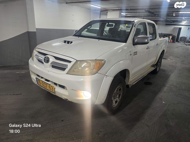 טויוטה היילקס ויגו