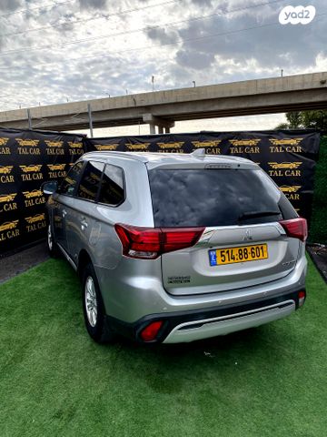 מיצובישי אאוטלנדר