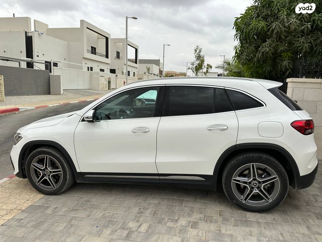 מרצדס-בנץ GLA