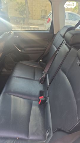 סובארו פורסטר