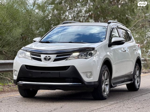 טויוטה RAV4