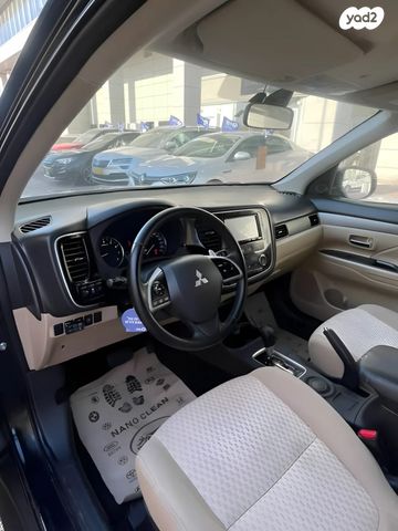 מיצובישי אאוטלנדר