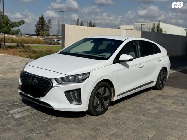 יונדאי סנטה פה