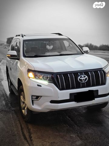 טויוטה לנד קרוזר