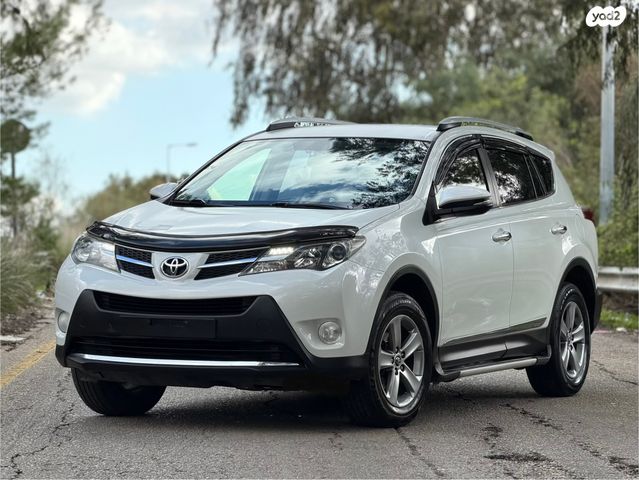 טויוטה RAV4