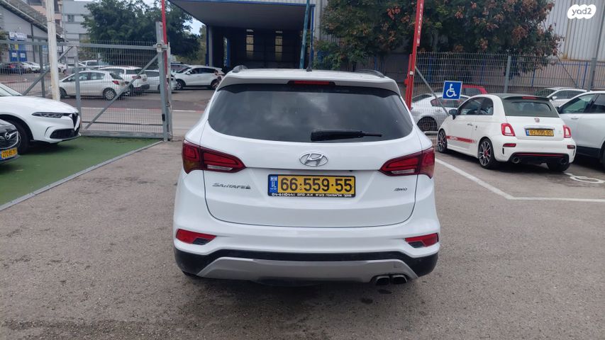 יונדאי סנטה פה