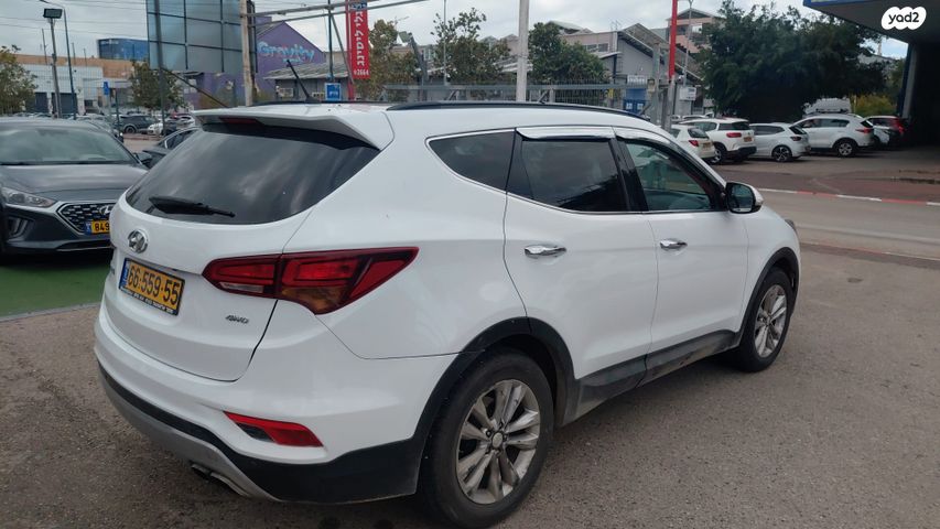 יונדאי סנטה פה