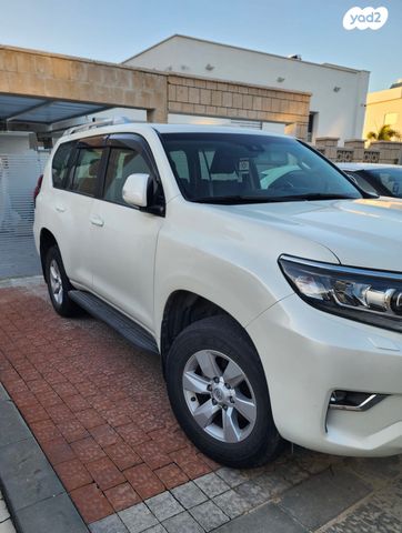 מודעת רכב טויוטה לנד קרוזר