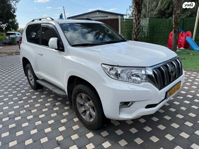 מודעת רכב טויוטה לנד קרוזר