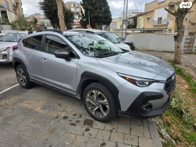 סובארו קרוסטרק