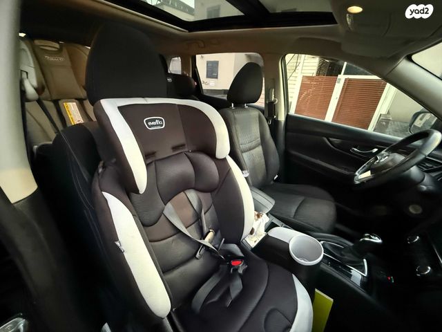 ניסאן אקס טרייל