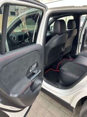 מרצדס-בנץ GLA