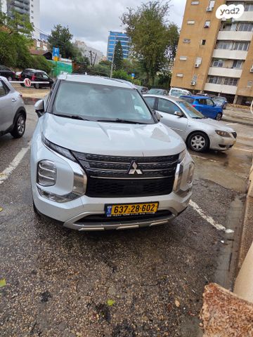 מיצובישי אאוטלנדר