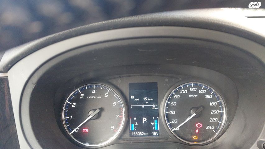 מיצובישי אאוטלנדר