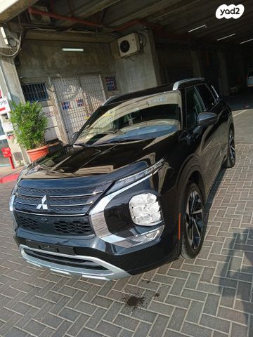 מיצובישי אאוטלנדר