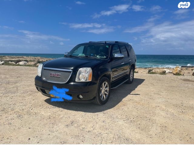 מודעת רכב ג'י.אם.סי יוקון