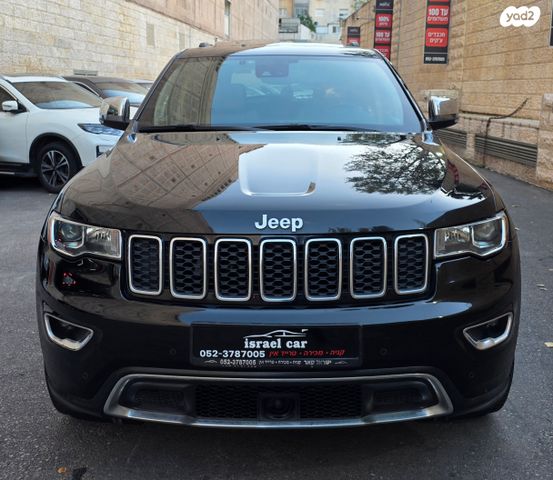 מודעת רכב ג'יפ גרנד צ'ירוקי