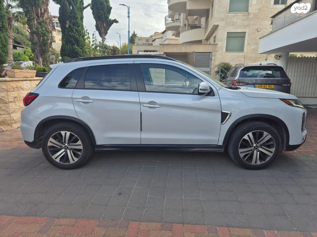 מיצובישי ASX